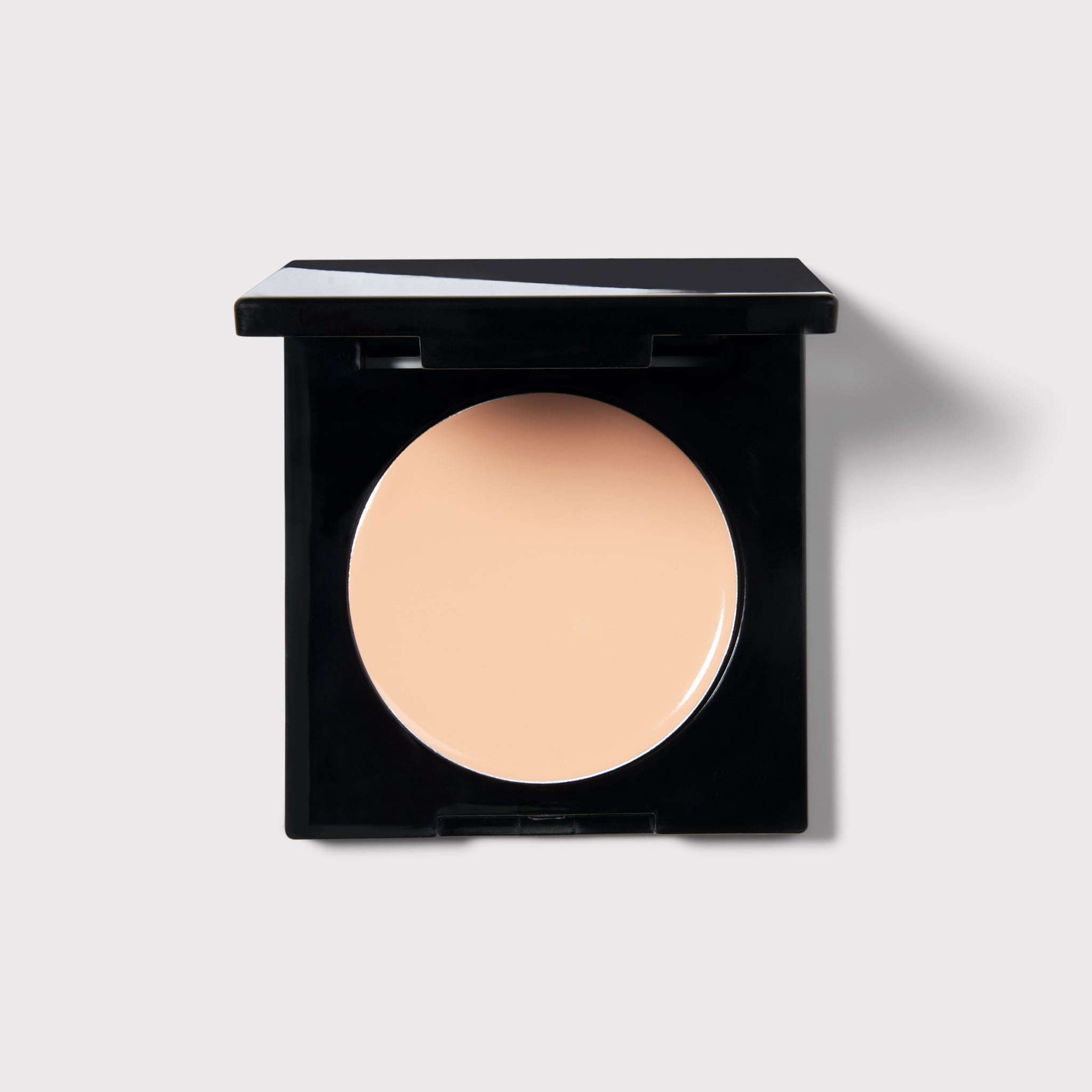 Seamless Finish Full Coverage Concealer - Image 9